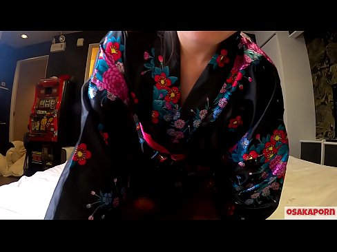 ❤️ Jong cosplay-meisie hou van seks tot orgasme met 'n spuit in 'n perdevrou en 'n blowjob. Asiatiese meisie met harige poes en pragtige tiete in tradisionele Japannese kostuum in amateurvideo wat masturbasie met fokspeelgoed wys. Sakura 3 OSAKAPORN. ️ Superseks by ons ﹏